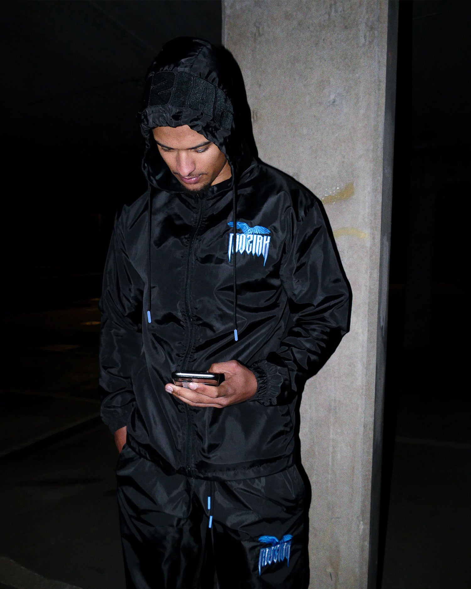 Macaw Windbreaker Jacket - Blue